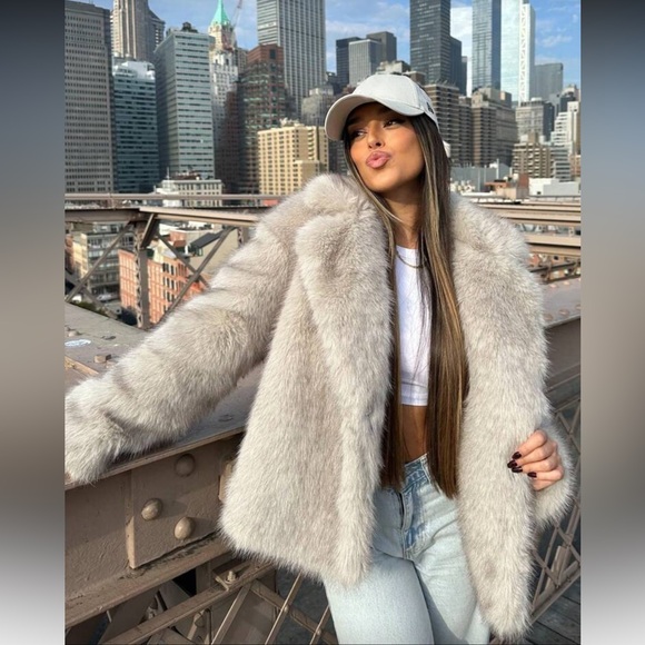 Luxury vintage style cropped oversized faux fur coat gray cream - Picture 3 of 11